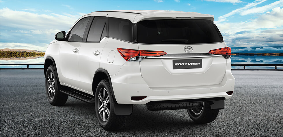 FORTUNER 2.4 AT MÁY DẦU 1 CẦU