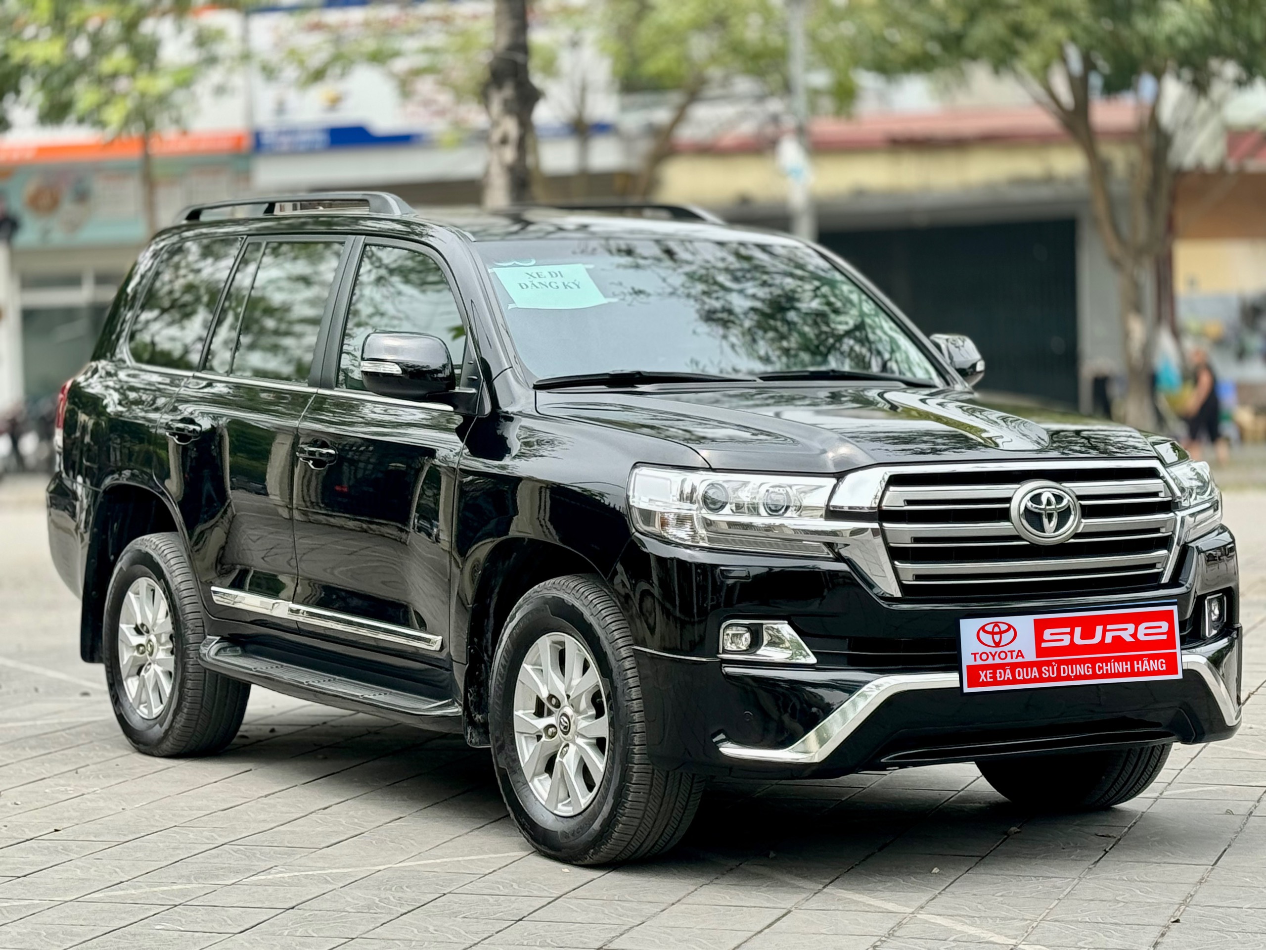 XE ĐÃ QUA SỬ DỤNG - TOYOTA LAND CRUISER LC200 2019