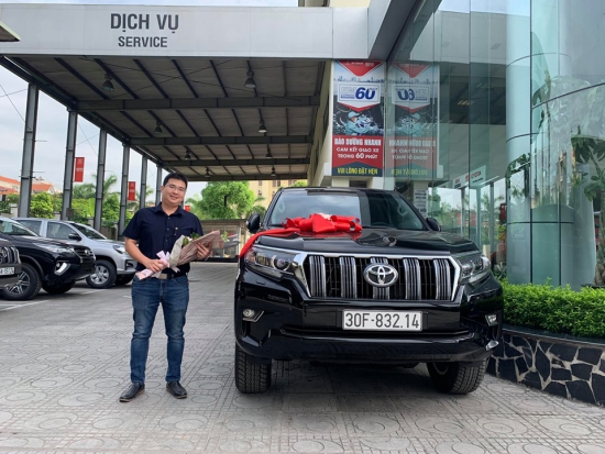 BÀN GIAO XE MỚI - ANH TRẦN THẾ TÙNG
