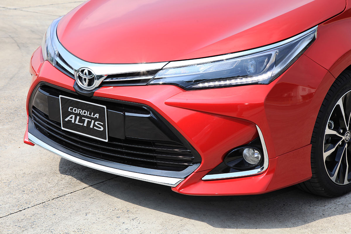 Diện mạo của Toyota Corolla Altis 2020 tăng thêm vẻ mạnh mẽ nhờ gói thiết kế X Package Diện mạo của Toyota Corolla Altis 2020 tăng thêm vẻ mạnh mẽ nhờ gói thiết kế X Package.